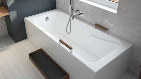 Einbauwanne mit Haltegriffen