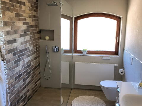 Badezimmer nach der Sanierung