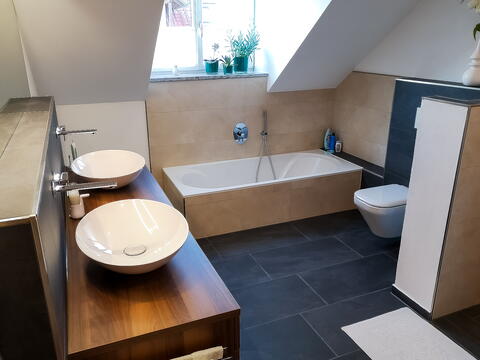 Badezimmer nach der Sanierung